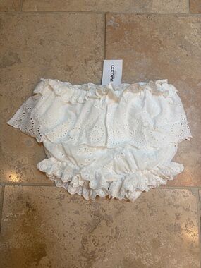 IAMCOCO White Eyelet  Bloomer shorts